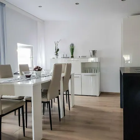 Luksusowe W Centrum Szczecina アパート *