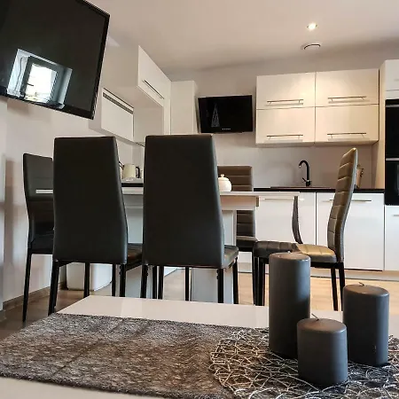 Luksusowe W Centrum Szczecina * Štetín